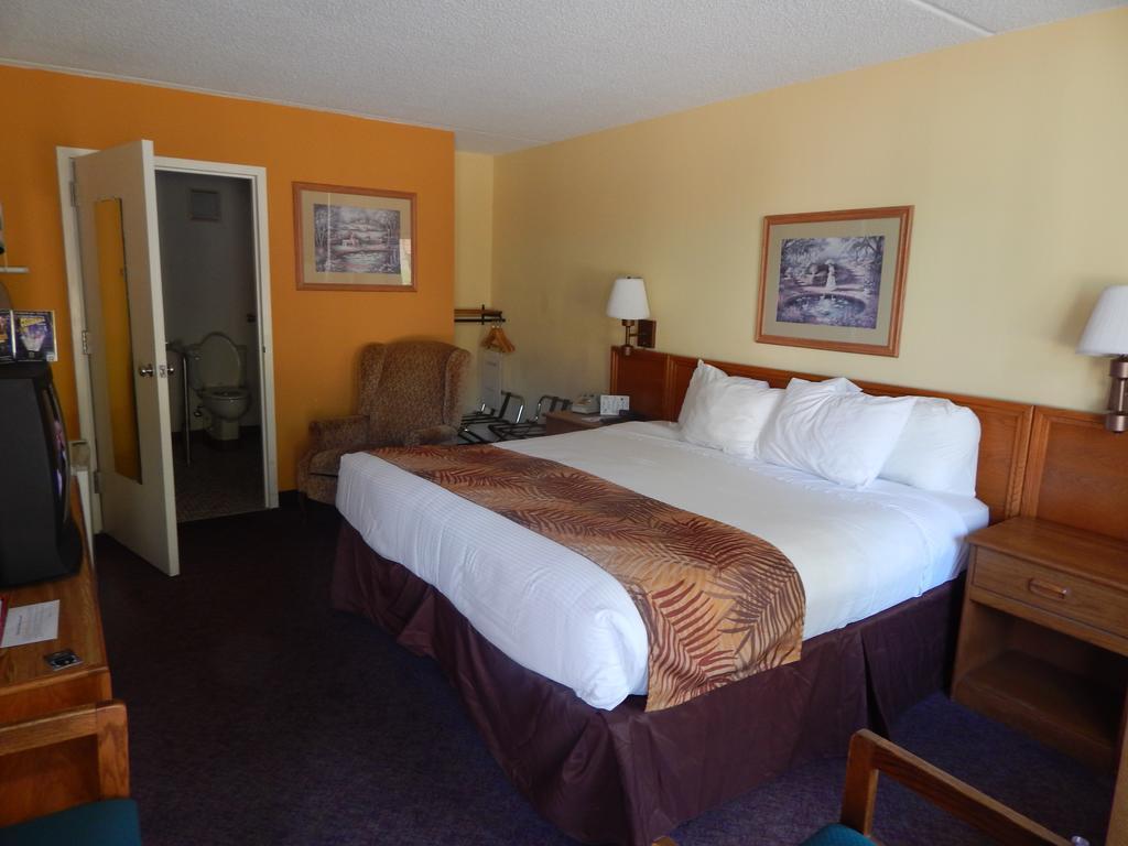 Ramada Branson Hotel And Resort Exteriér fotografie