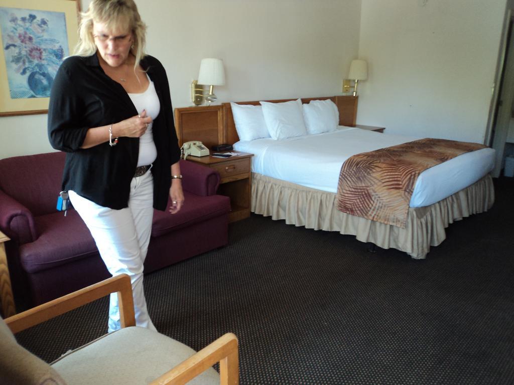 Ramada Branson Hotel And Resort Pokoj fotografie